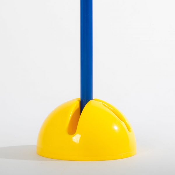 Plastic houder om paal in te steken